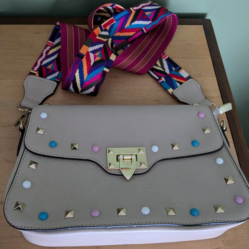 Roberta M Purse